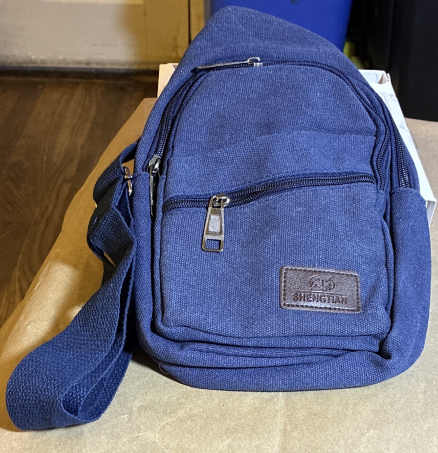 SHENGTIAN Blue Crossbody Bag for Men Zip Closure Inner Pockets Shoulder Strap