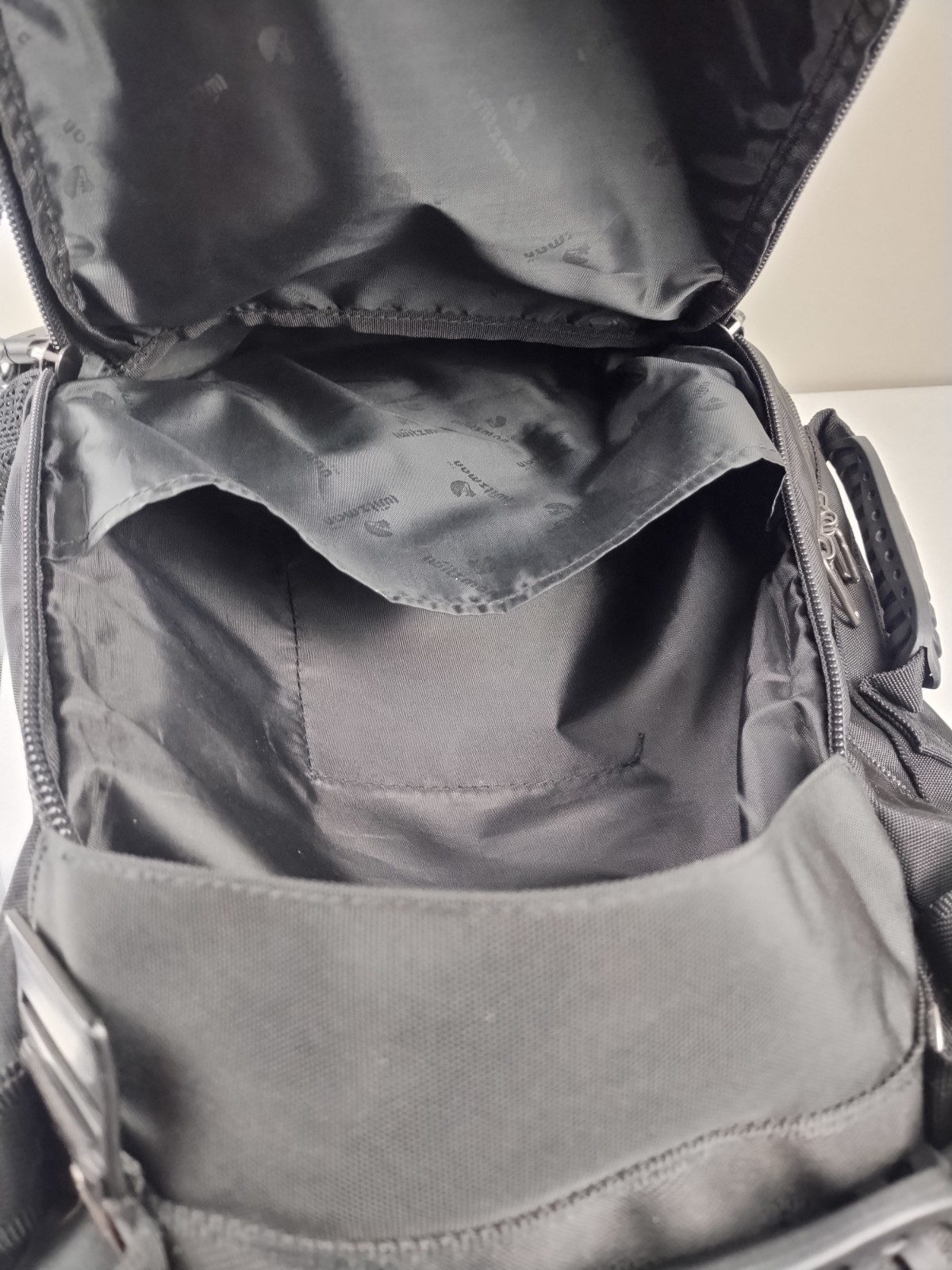 WITZMAN 3-in-1 Black Travel Backpack Duffel Bag Canvas Carry On – 20/13-06