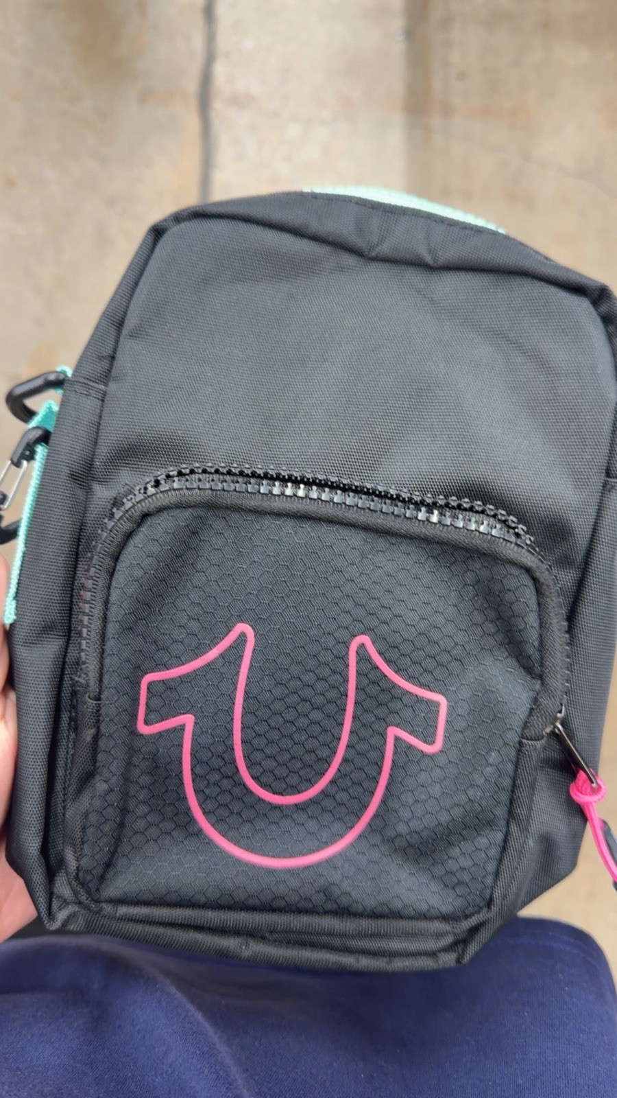True Religion Small Black Crossbody Bag Pink Horseshoe Logo Zip Adjustable Strap