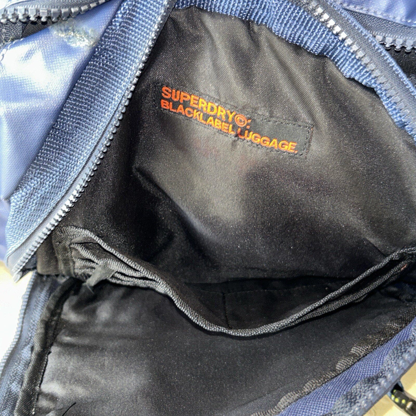 Superdry Mesh Tarp Backpack – Dark Navy & Green BNWT