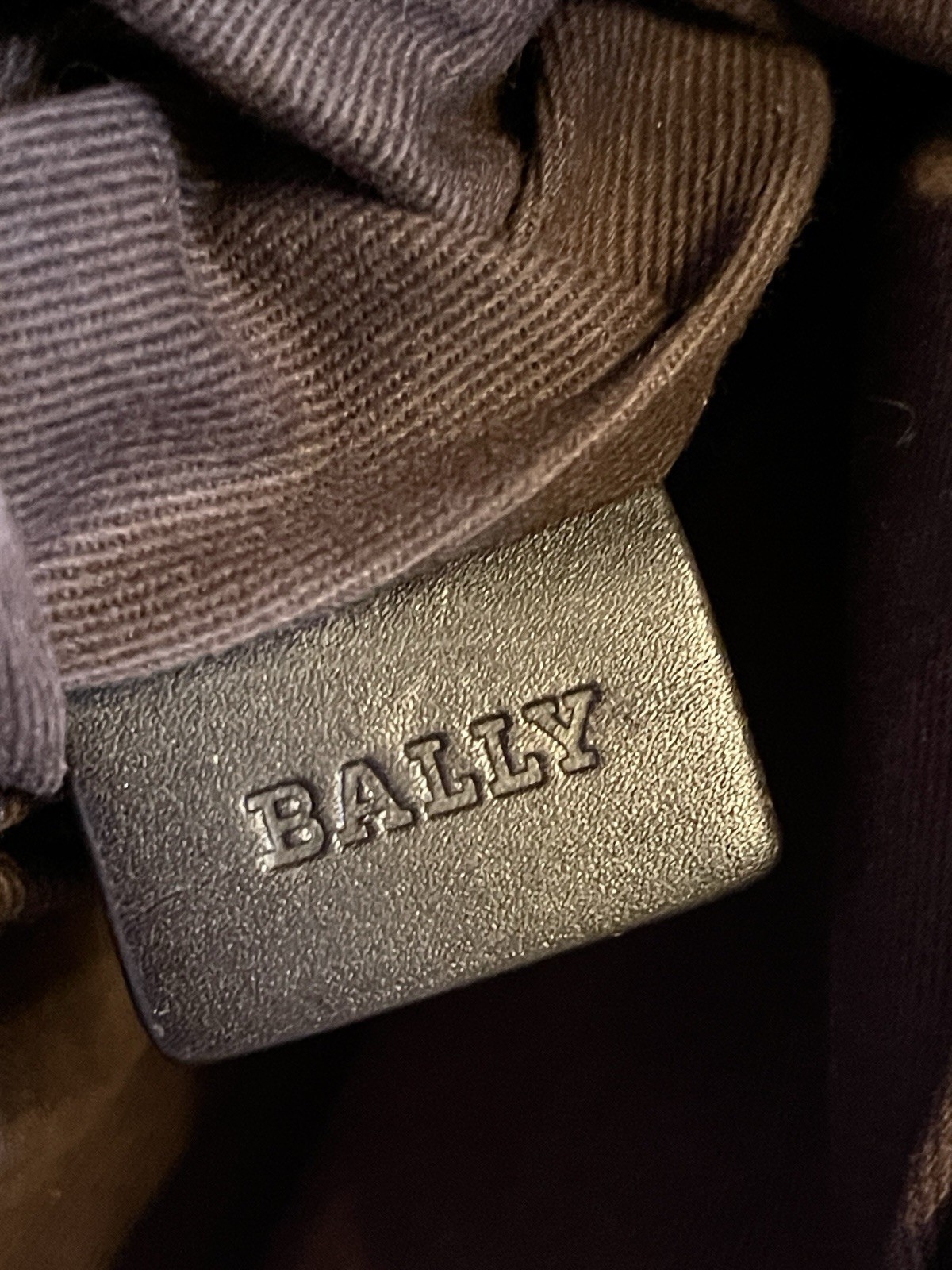Bally Brown Leather Bag w/Rare Pink & Ivory Canvas Strap 10″ x 13″ Vintage