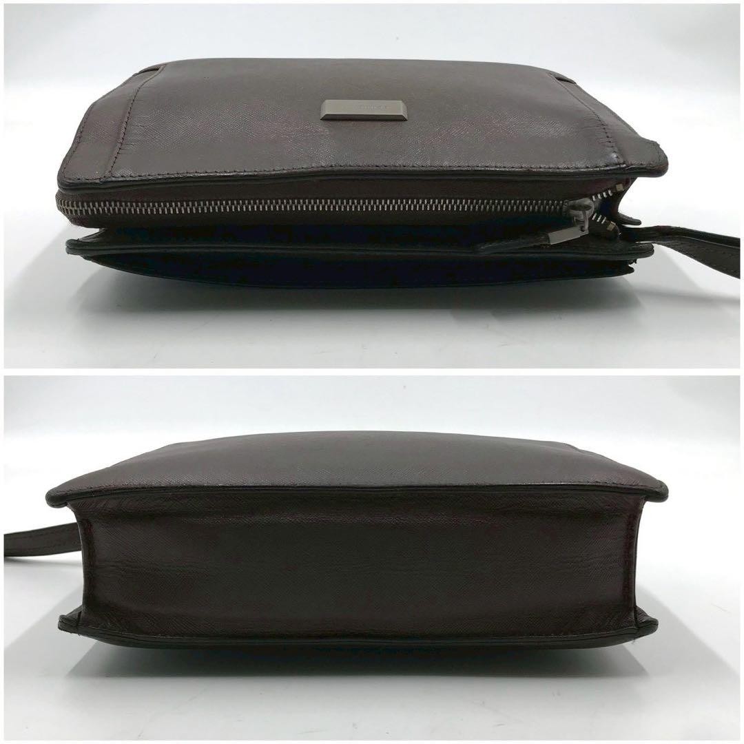 Authentic Burberry Leather Clutch Bag Brown 18cm x 25cm Elegant Design