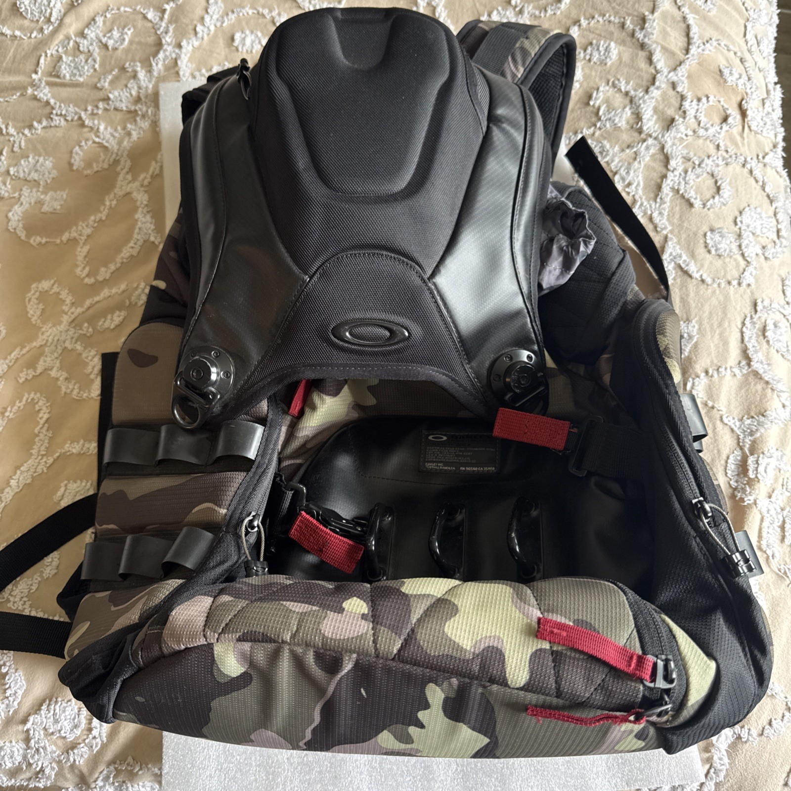OAKLEY Kitchen Sink Backpack Camouflage Rare Used Travel Hiking Bag