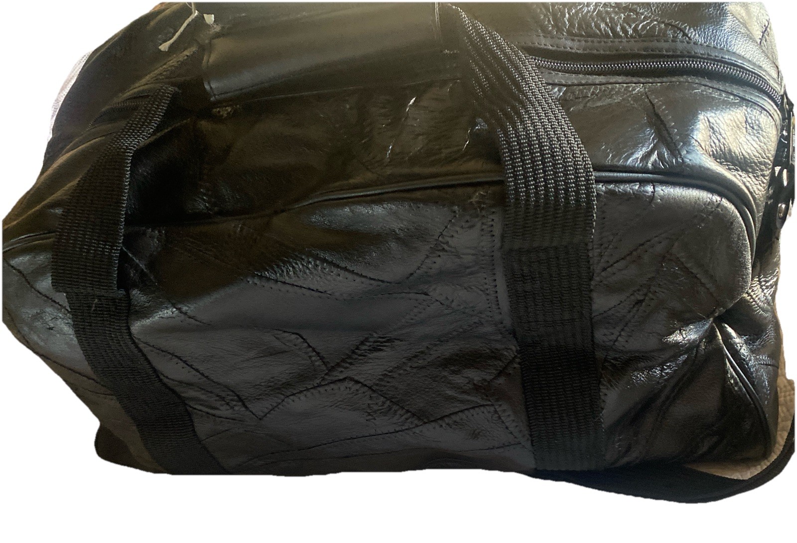 Genuine Leather 18x10x10” Travel bag fabric lined side handles & shoulder strap