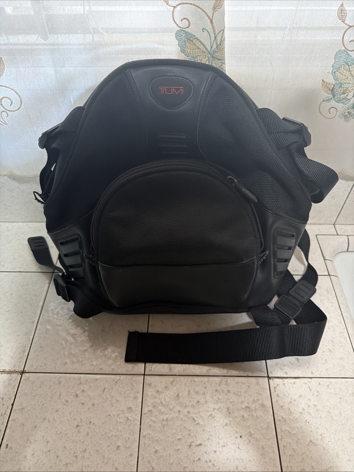 Tumi T2 Ballistic Nylon Multi Compartment Travel Rucksack Waist Pack BLACK