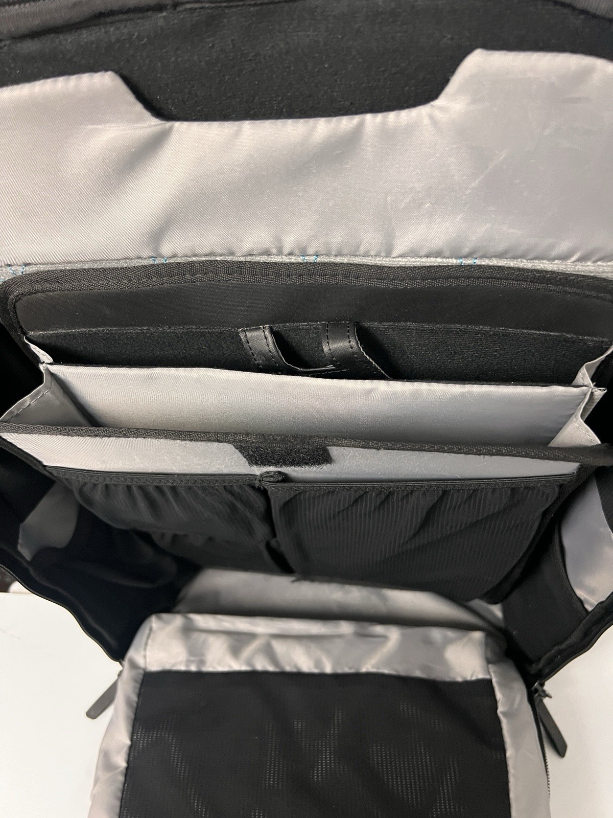Nomatic Travel Pack Backpack 20L Tech Techie Carry-On Black Back Pack