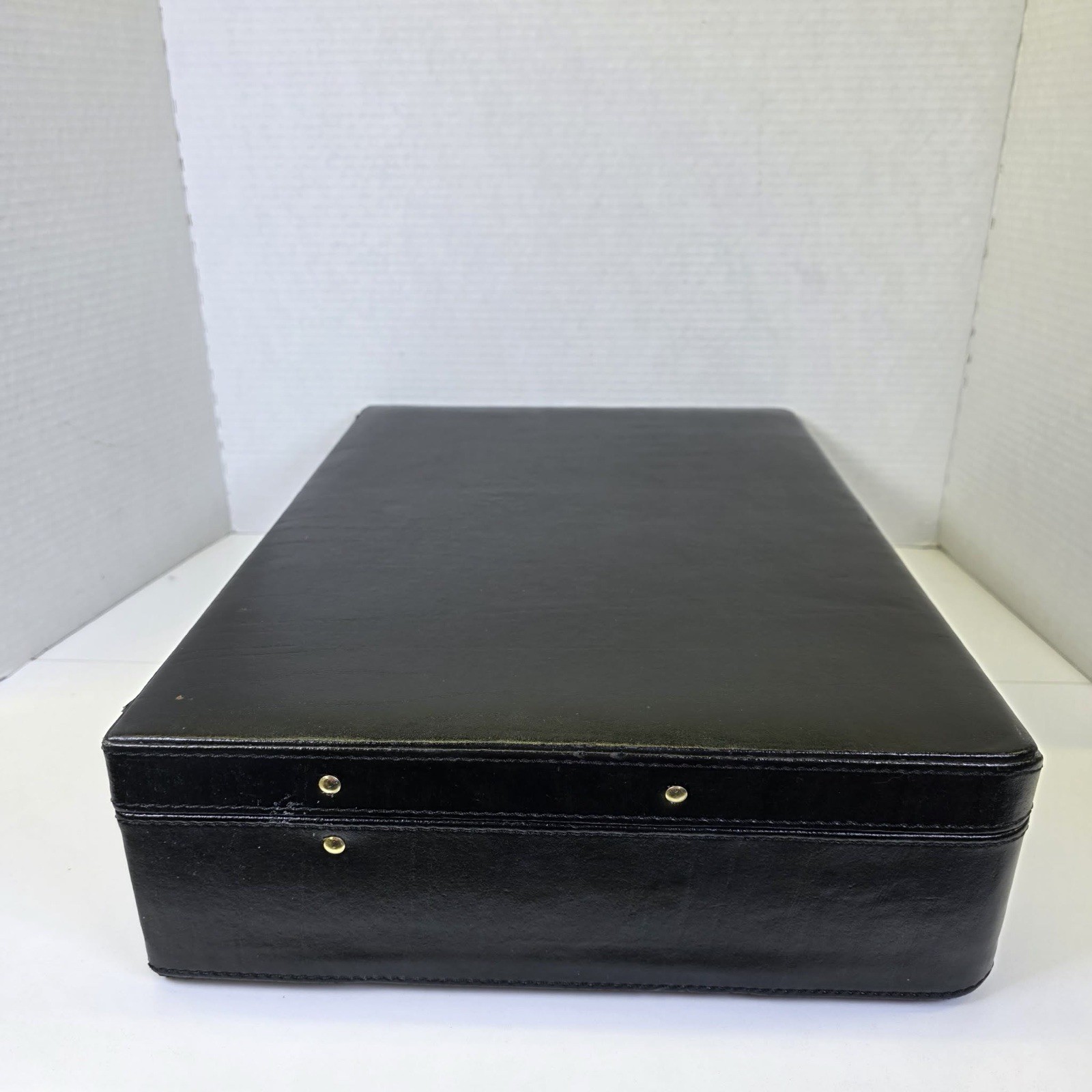Vintage Sonalin Black Leather Executive Attaché Briefcase 000 Lock