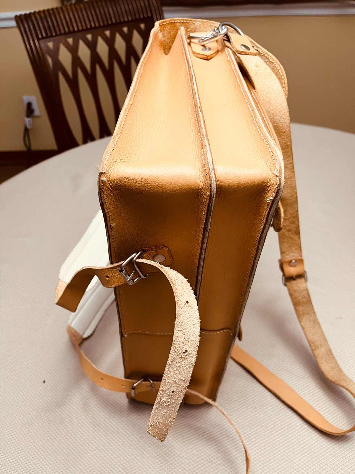 Natural Tan Saddle Leather Briefcase / Messenger Bag / Backpack – Germany