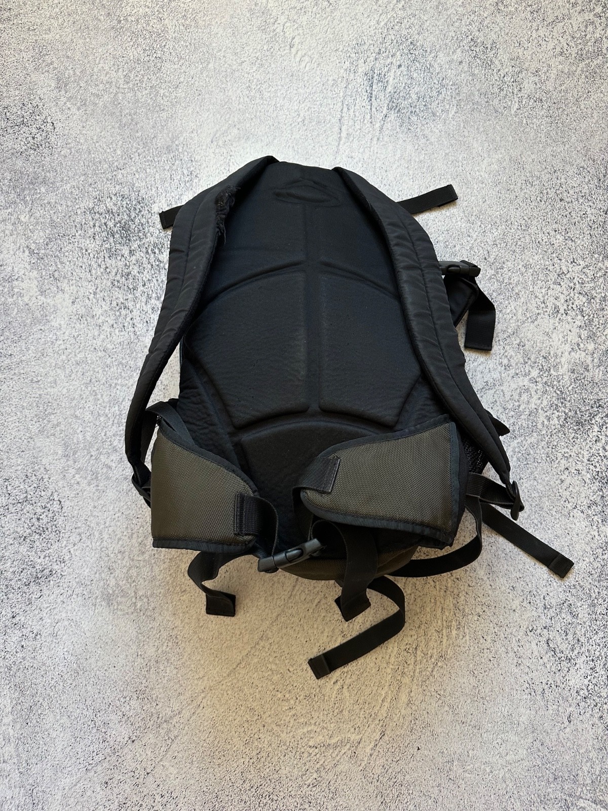 Vintage Oakley Icon Backpack Gorpcore Streetwear Rare Item Y2K