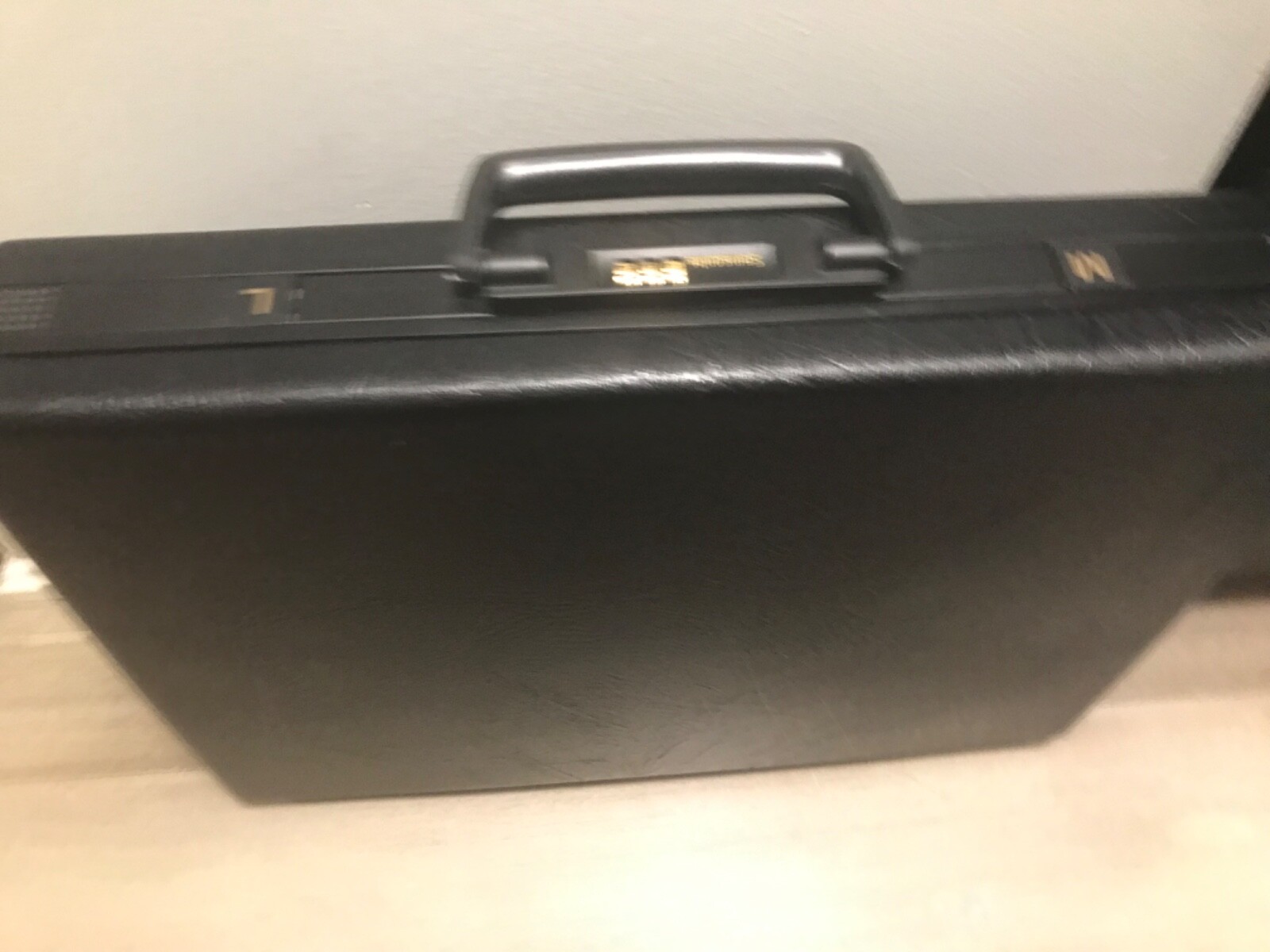 Vintage – Samsonite – Black Hard Shell Briefcase – Combo Lock