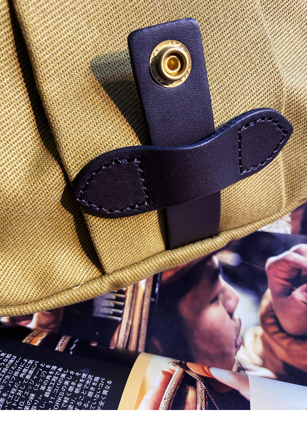 Messenger Bag Waterproof Olefin Canvas Cowhide Shoulder Strap Unisex Retro Bag