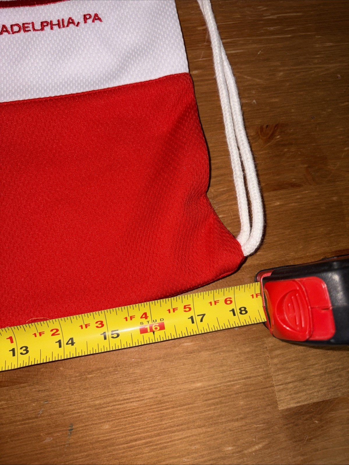 Mitchell & Ness Stitched drawstring bag Philadelphia, PA White Red Rare
