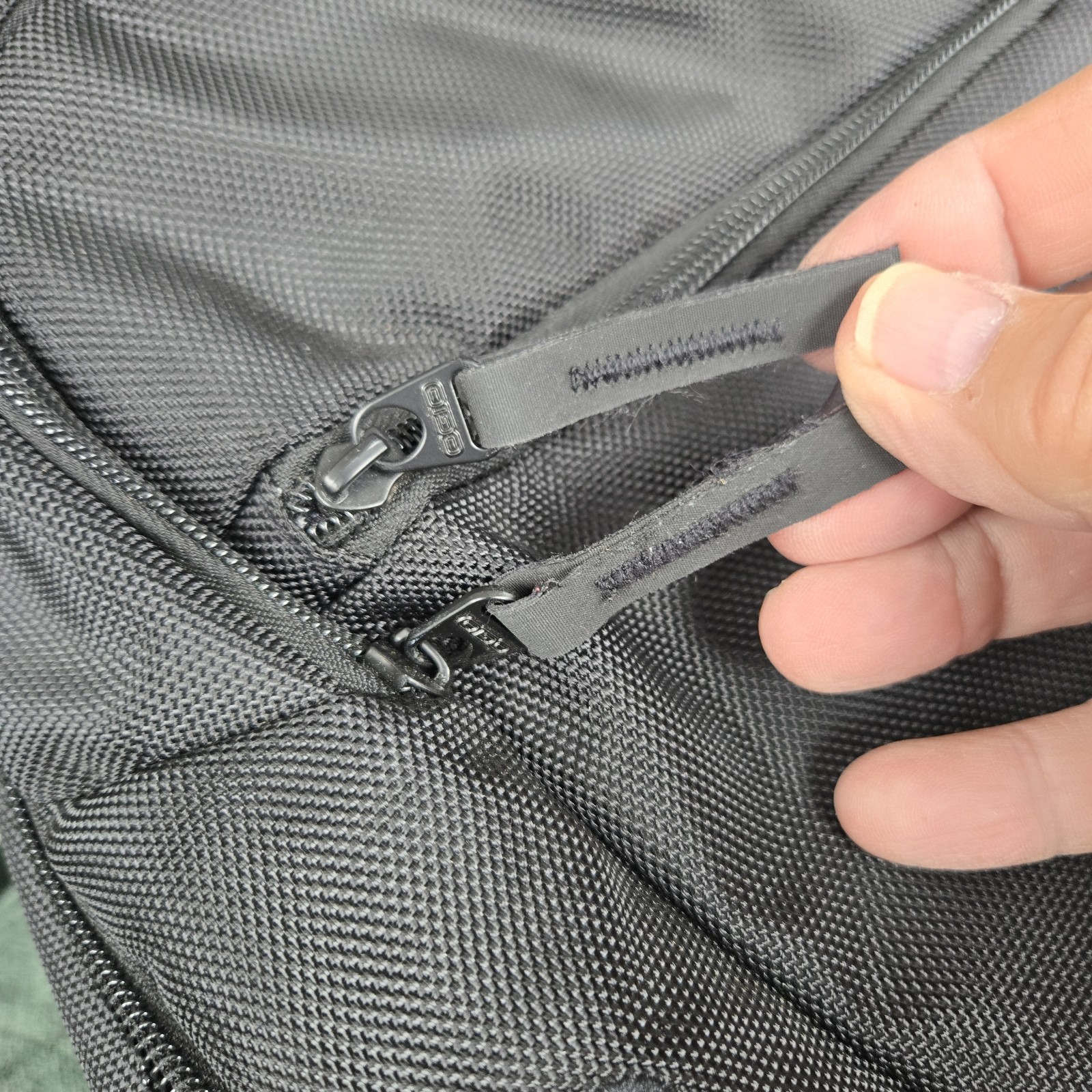 OGIO® Ace Black Backpack, 1680D, 1,450 cu. in./22.1 L,PADDED Pockets 411061 NWOT