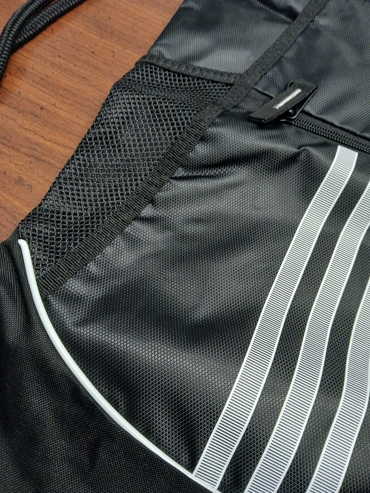 Adidas Sack pack Alliance II Athletic Soccer Sports Bag Black and White