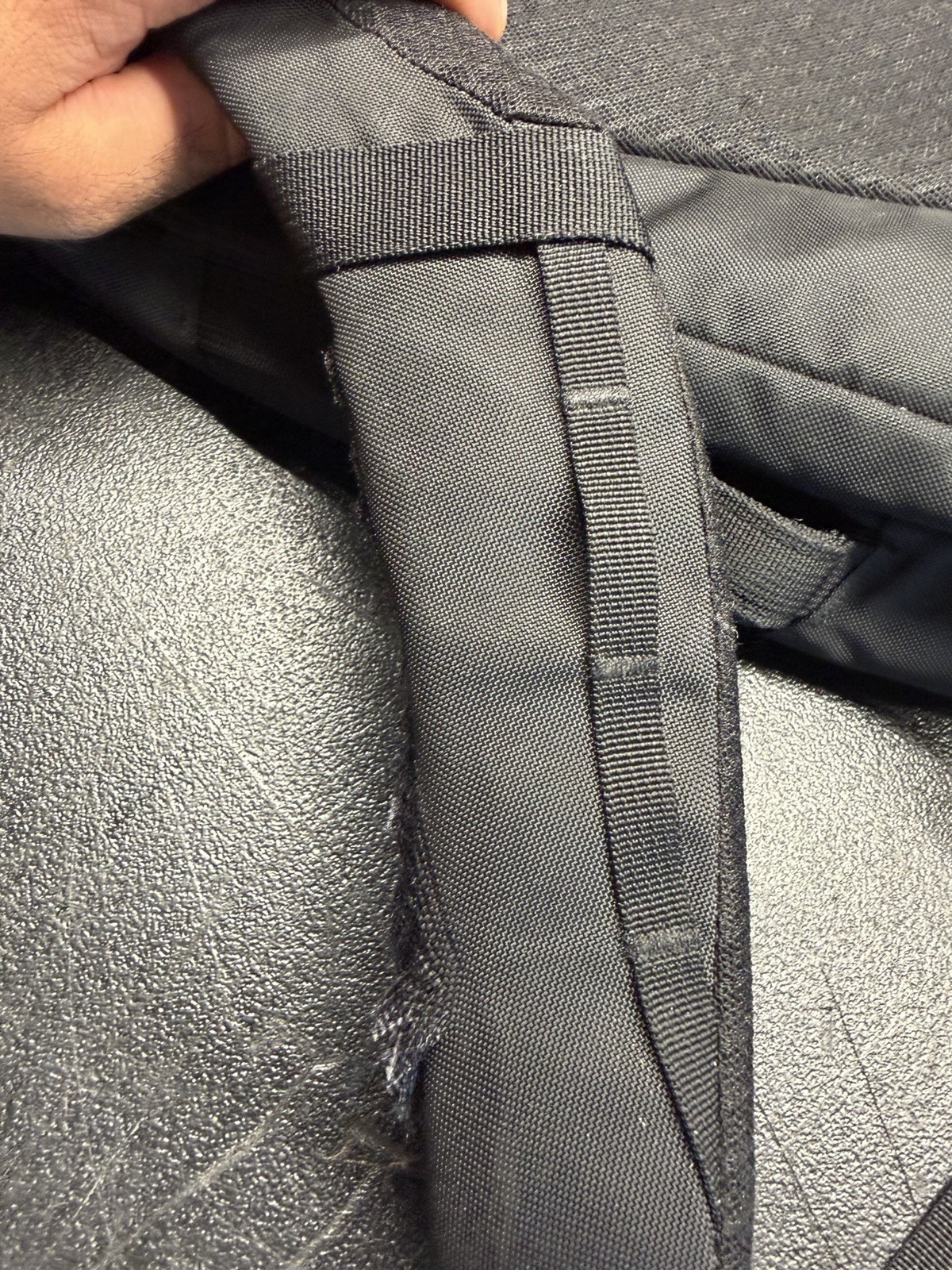 Patagonia Tres 25L Convertible Backpack Briefcase Laptop Travel Bag Black