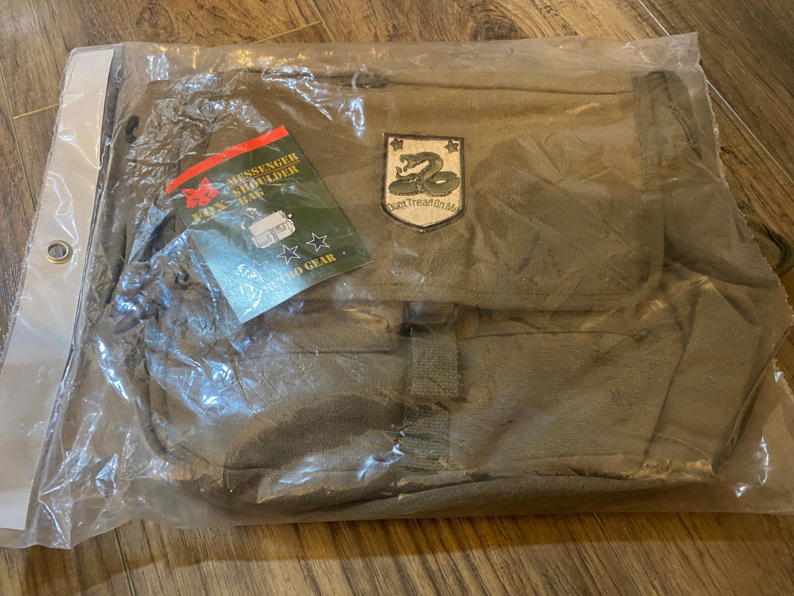 Fox Outdoor 43-070 Retro Messenger Bag ‘Don’t Tread on Me’ DTOM Patch, OD Green