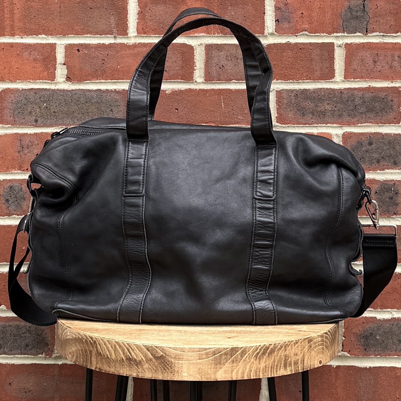 AllSaints MEGURO Leather Holdall Bag Black MEDIUM Unisex Mens Day Bag Shoulder