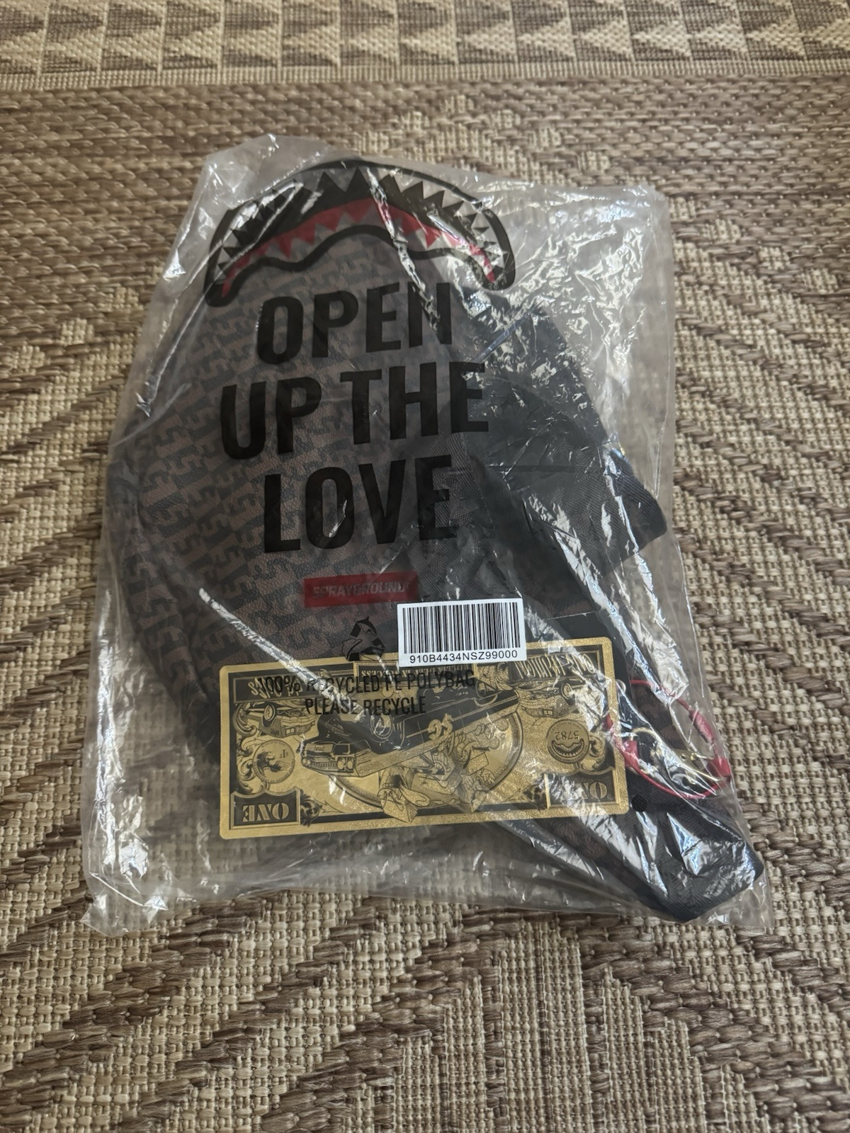 Sprayground Savoy Crossbody, NWT (see Description)