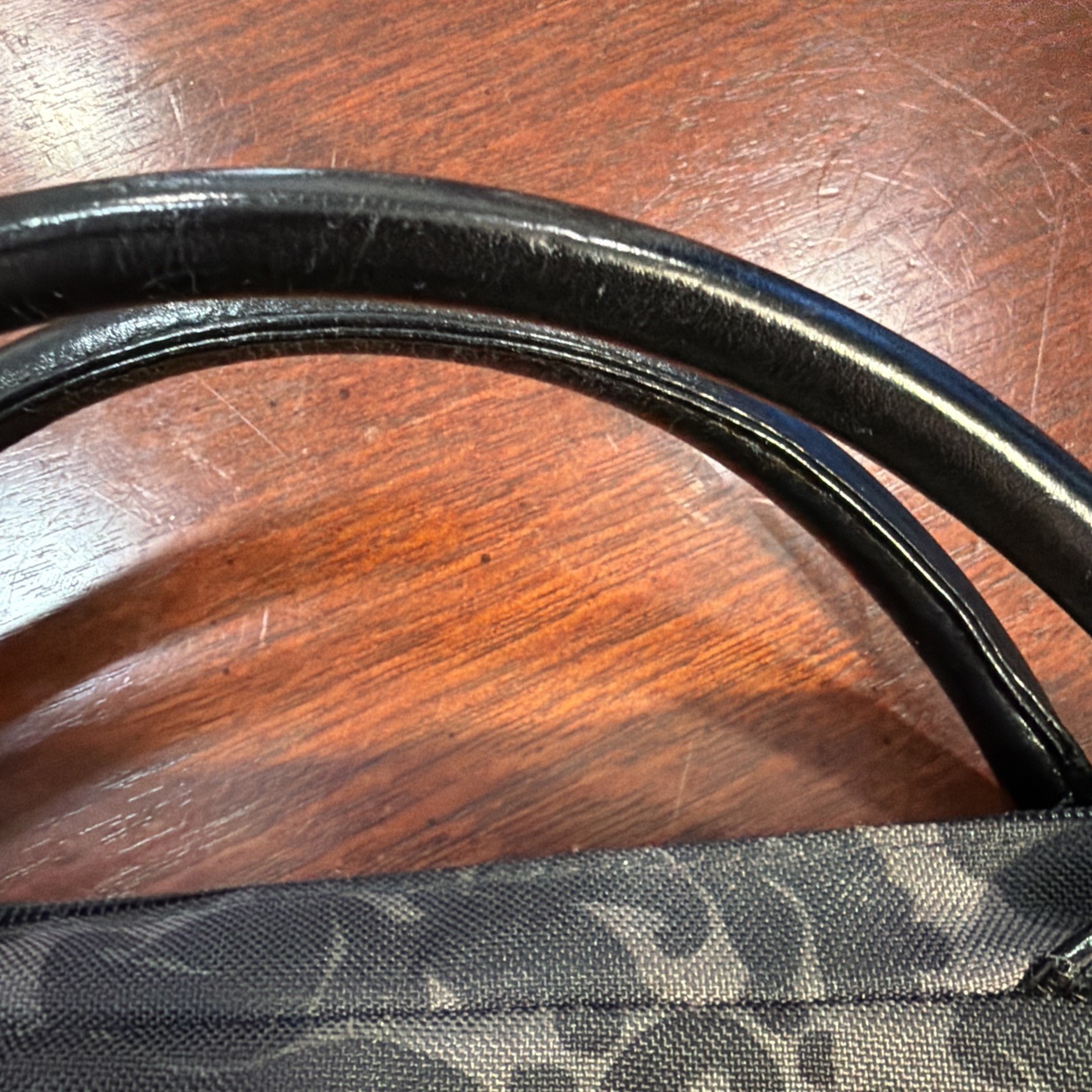 DENALI Women’s Padded Laptop Bag – See Description