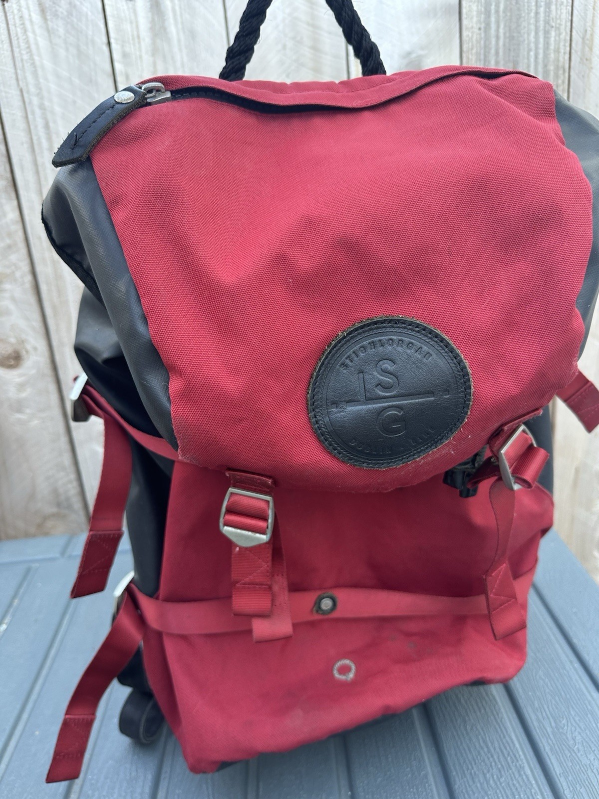 STIGHLORGAN Red Canvas Backpack Medium Size EXCELLENT **missing 1 Button**