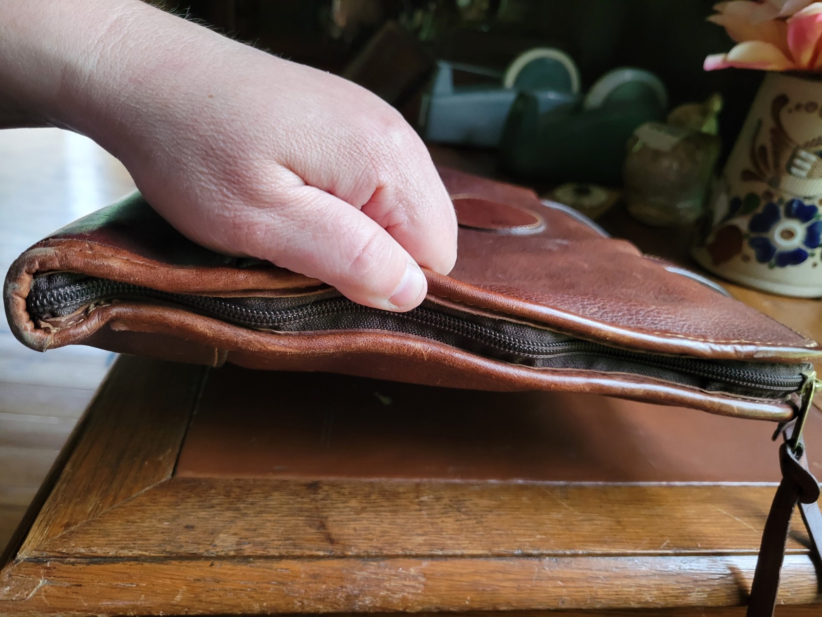 Orvis Leather Messenger Briefcase Bag