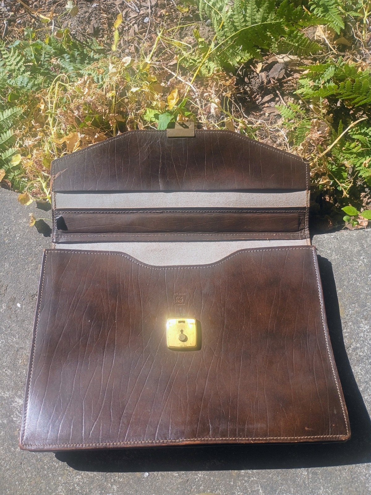 Vintage Top Grain Cowhide Leather Briefcase Laptop Bag With Key Brass Hardware