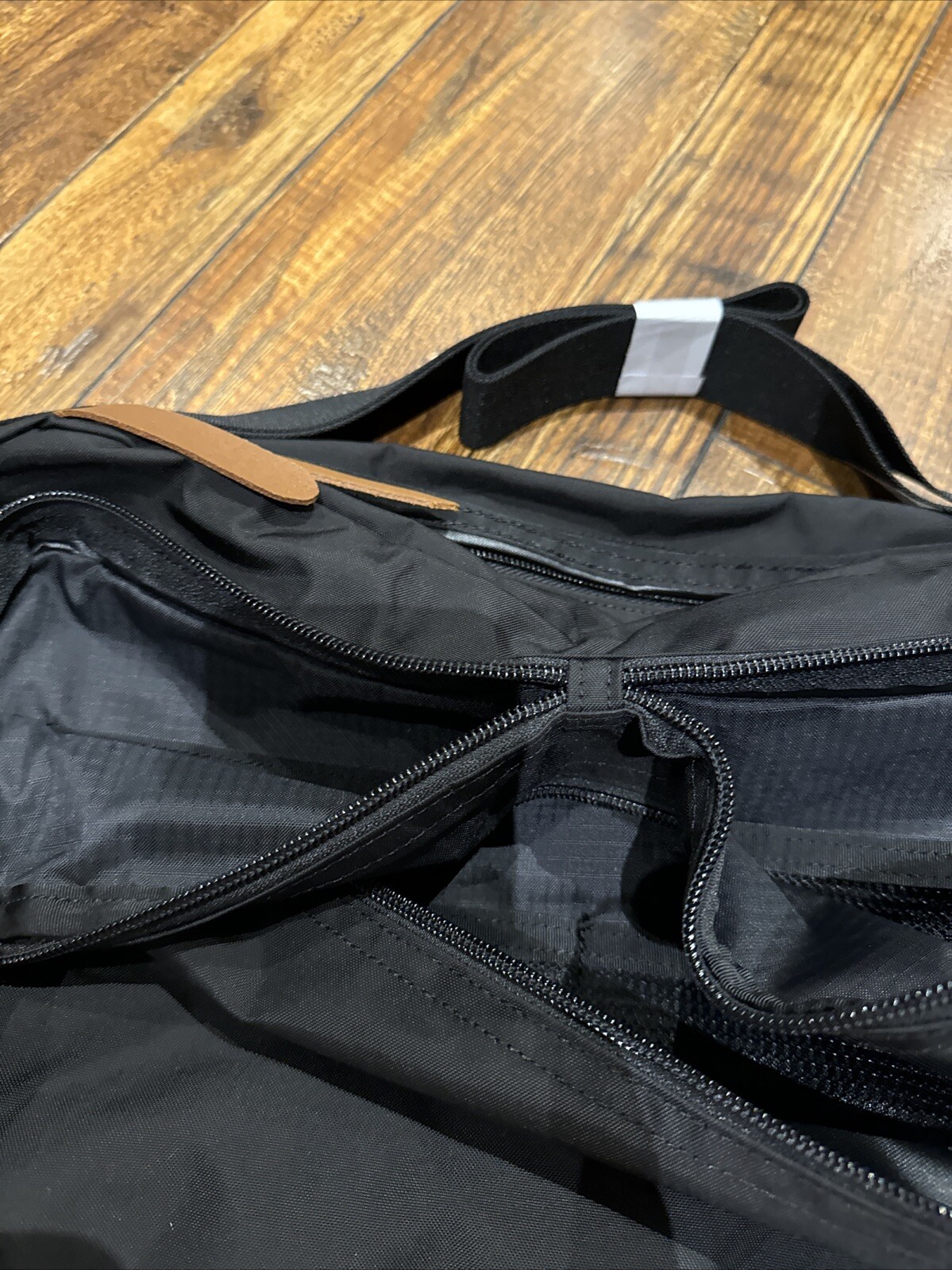 GREGORY UTILITY SHOULDER L/Black/ 148142-1041