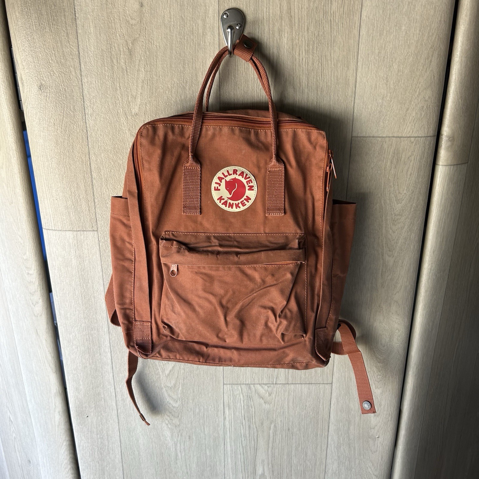 Fjallraven Kanken Classic Backpack Daypack Rust Orange 23510 R1