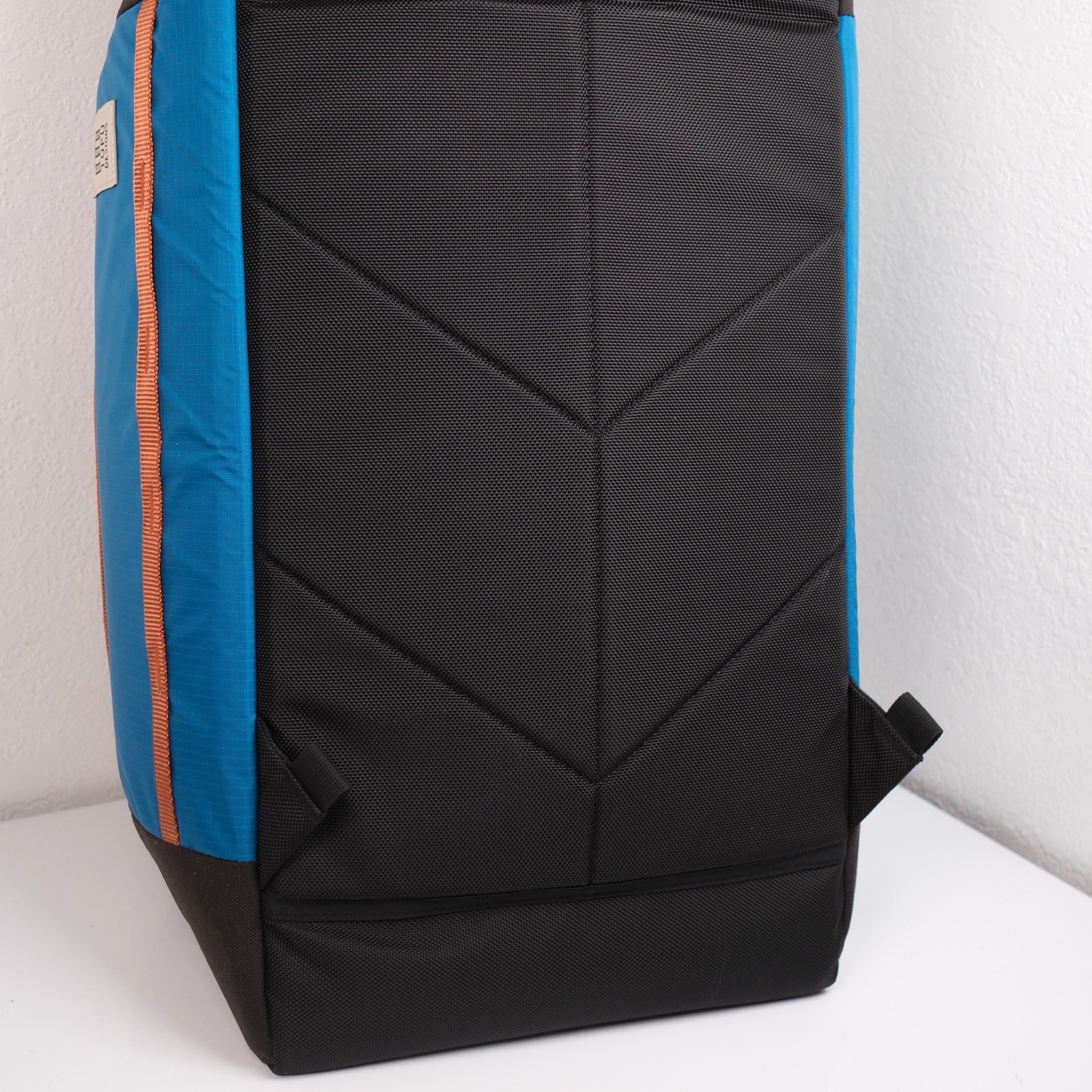 Topo Designs Mountain Duffel 40L Backpack Bag Blue Cream Black 3-Way Travel