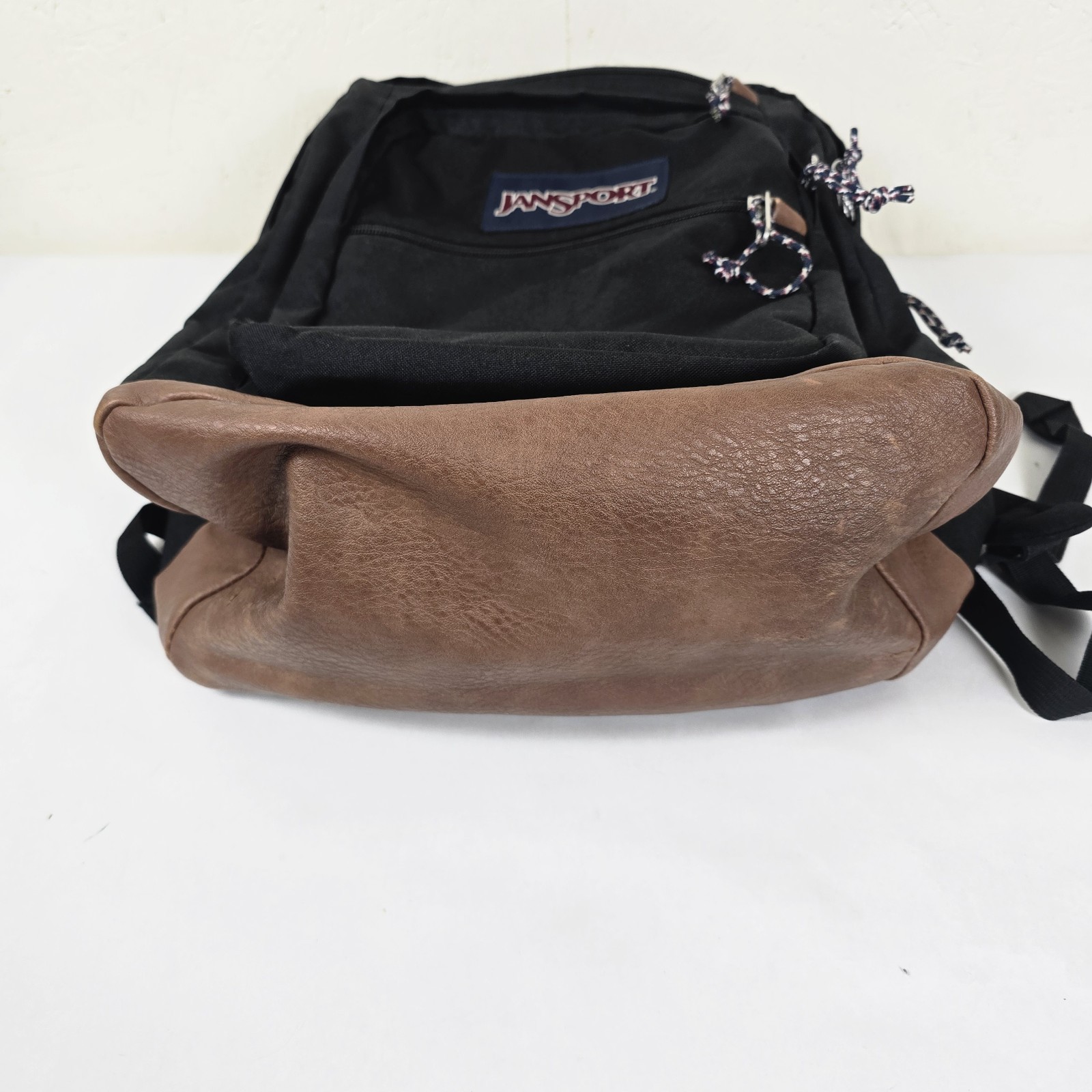 JanSport Cool Student 15″ Computer Backpack- JS0A2SDD