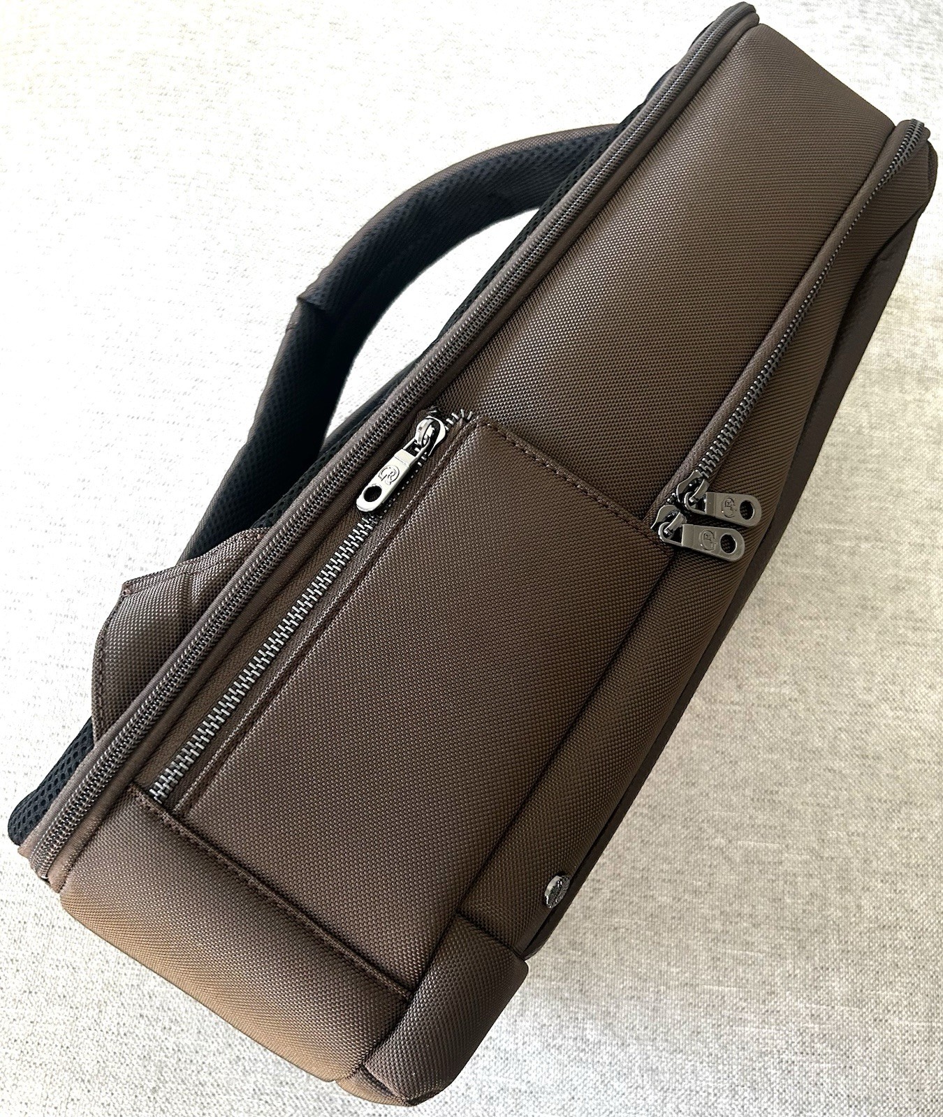 NWT Robert Graham LEATHER Panel Solid Travel Padded Laptop BROWN Backpack! $228!