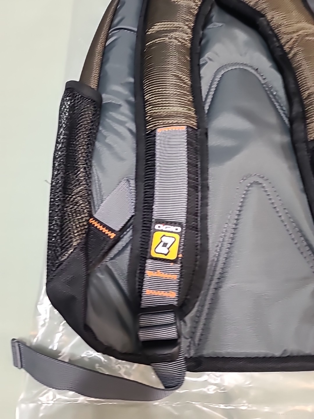 NWT OGIO Cooper Backpack; Has LOGO ON IT; SEE PICTURES/DESCRIPTION