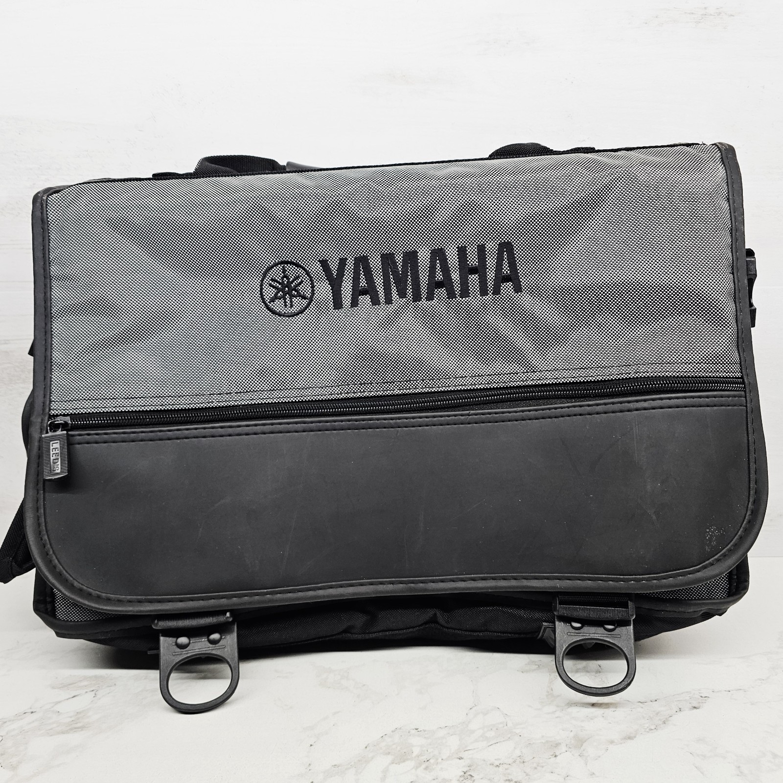 Yamaha messenger bag / Laptop Case Bag Men’s Gray Black Buckle Strap 16.5x12x3.5