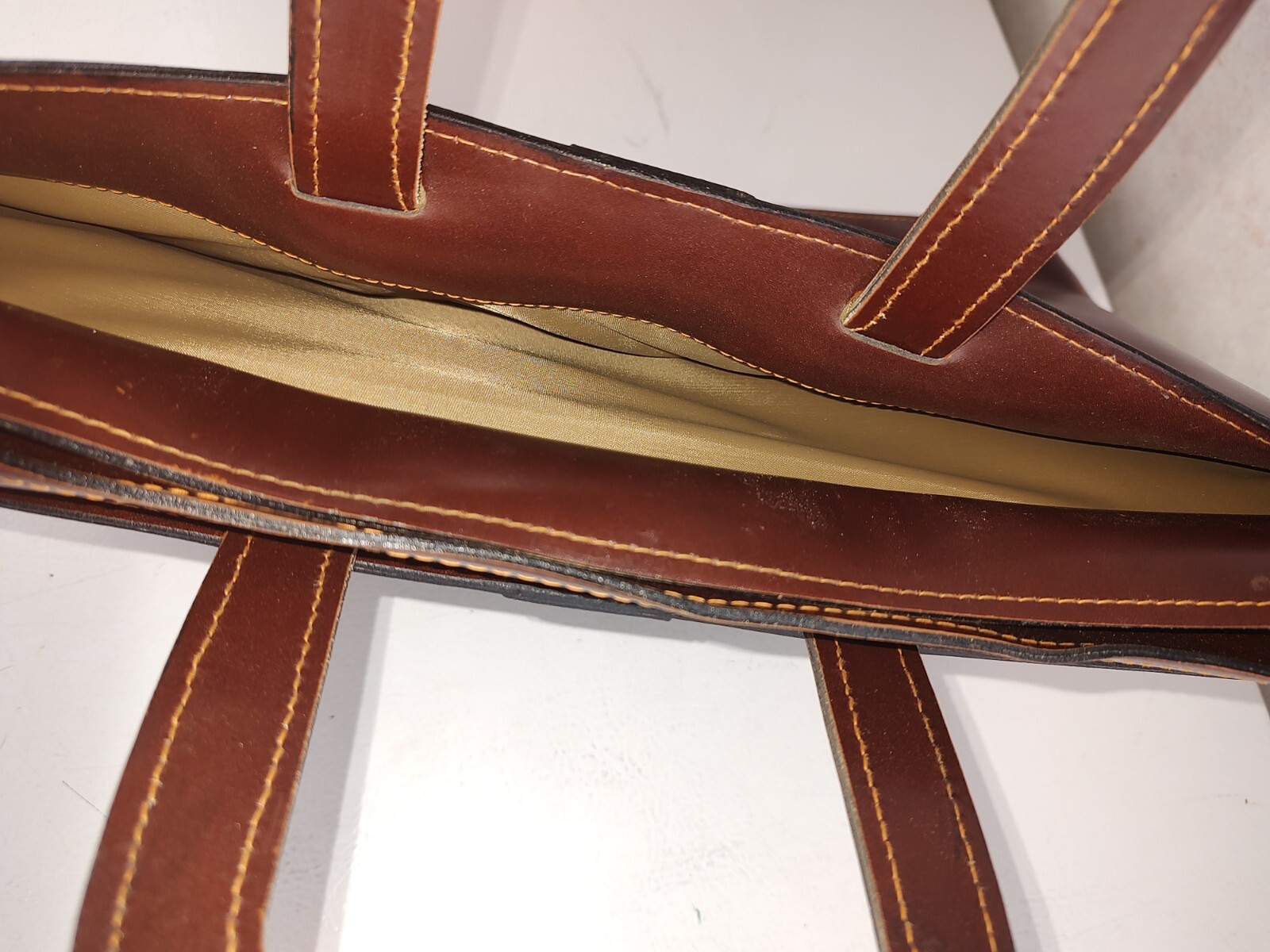 Leather Three Compartment Document Bag Briefcase 11 1/2in x16 1/2 in Used