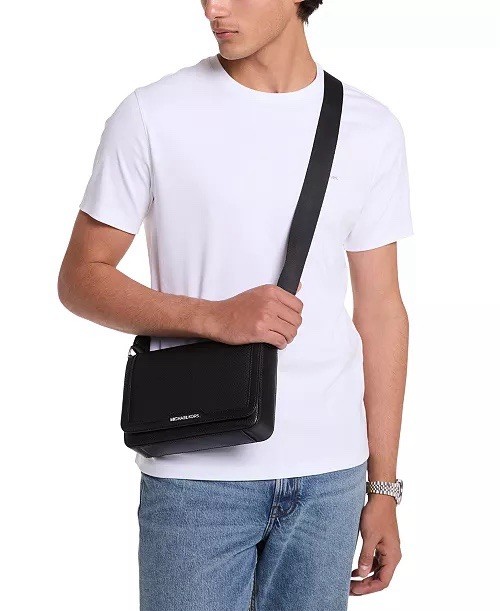 Michael Kors Black Crossbody Bag Magnetic Closure Inner Pockets Solid, $168 MSRP