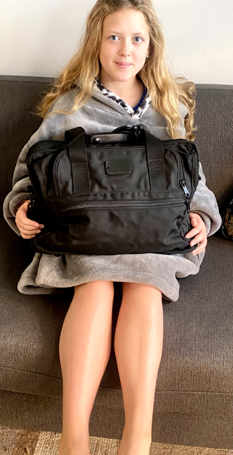 TUMI Alpha Medium Duffel Bag Weekender Carry-On Luggage Ballistic Expandable