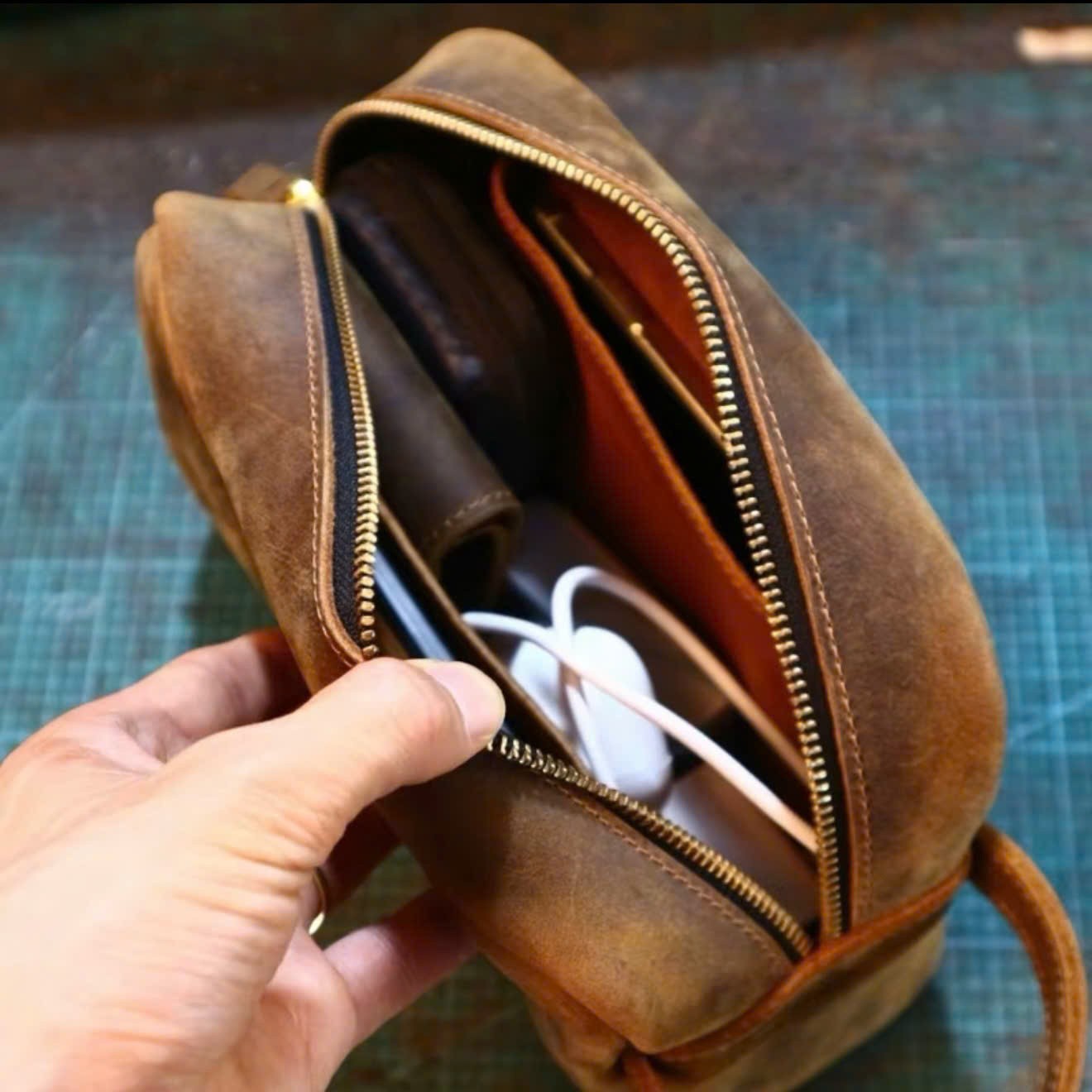 Personalized Leather Toiletry Bag Dopp Kit Travel Shaving Bag Genuine Leather