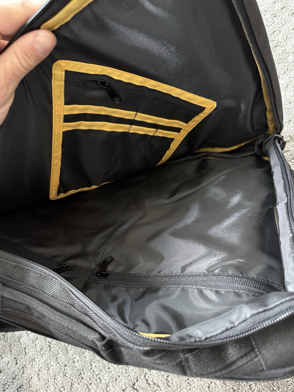 Marvel X-Men Backpack Black/Yellow Zip Adjustable Straps Inner Pockets