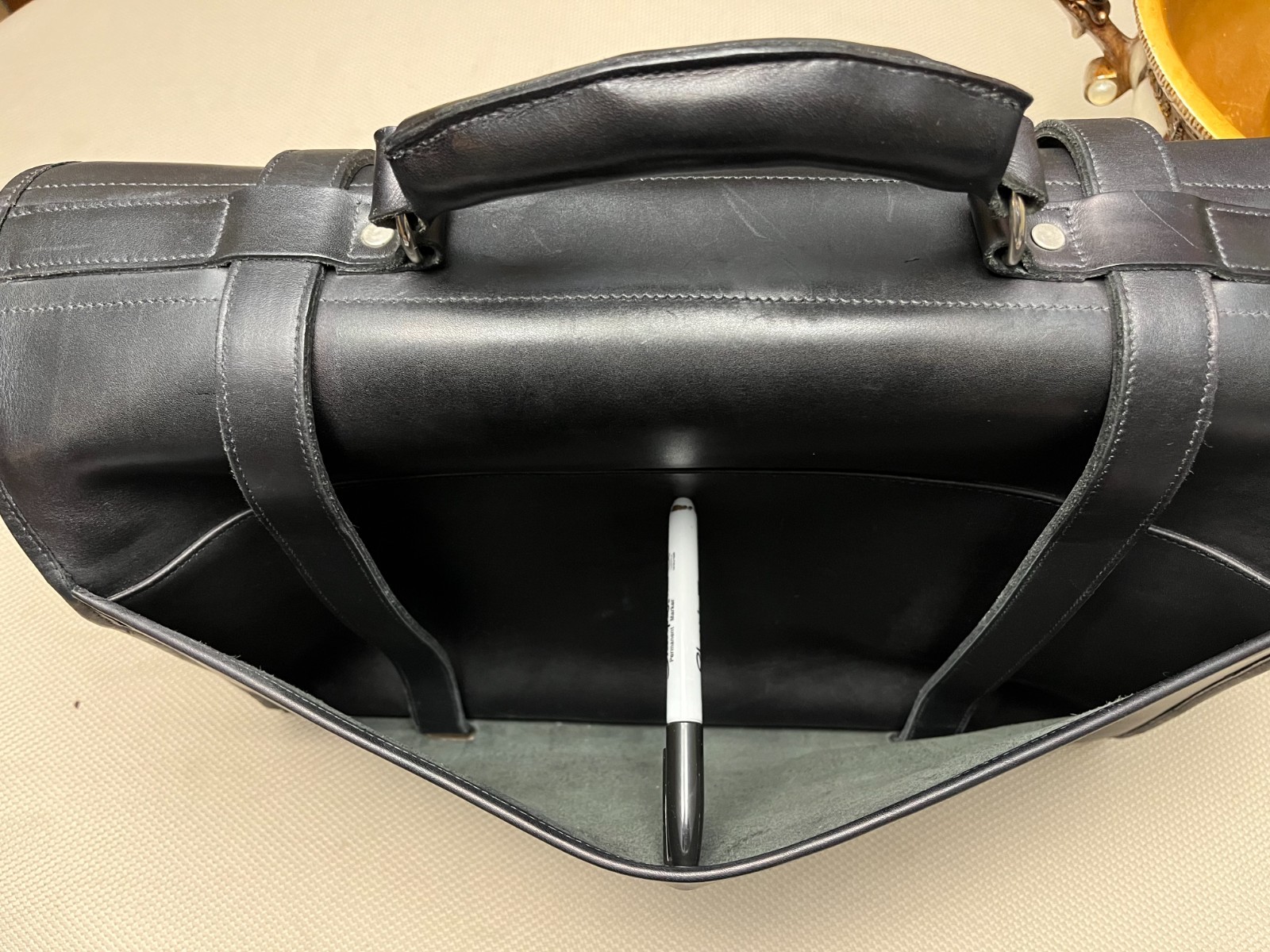 CUSTOM HIDE “1945 US ARMY” American Saddle Leather Briefcase / Messenger Bag