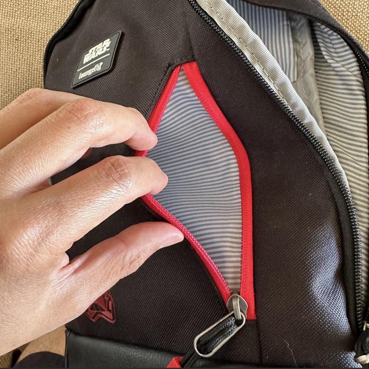Loungefly Star Wars Sling Bag Black/Red Zip Closure Adjustable Detachable Strap