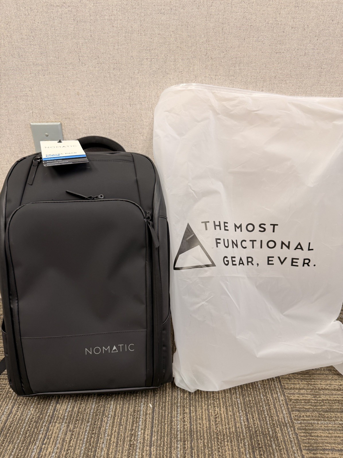 Nomatic Travel Backpack 20L BRAND NEW ORIGINAL PACKAGING Backpack NWT(2026)