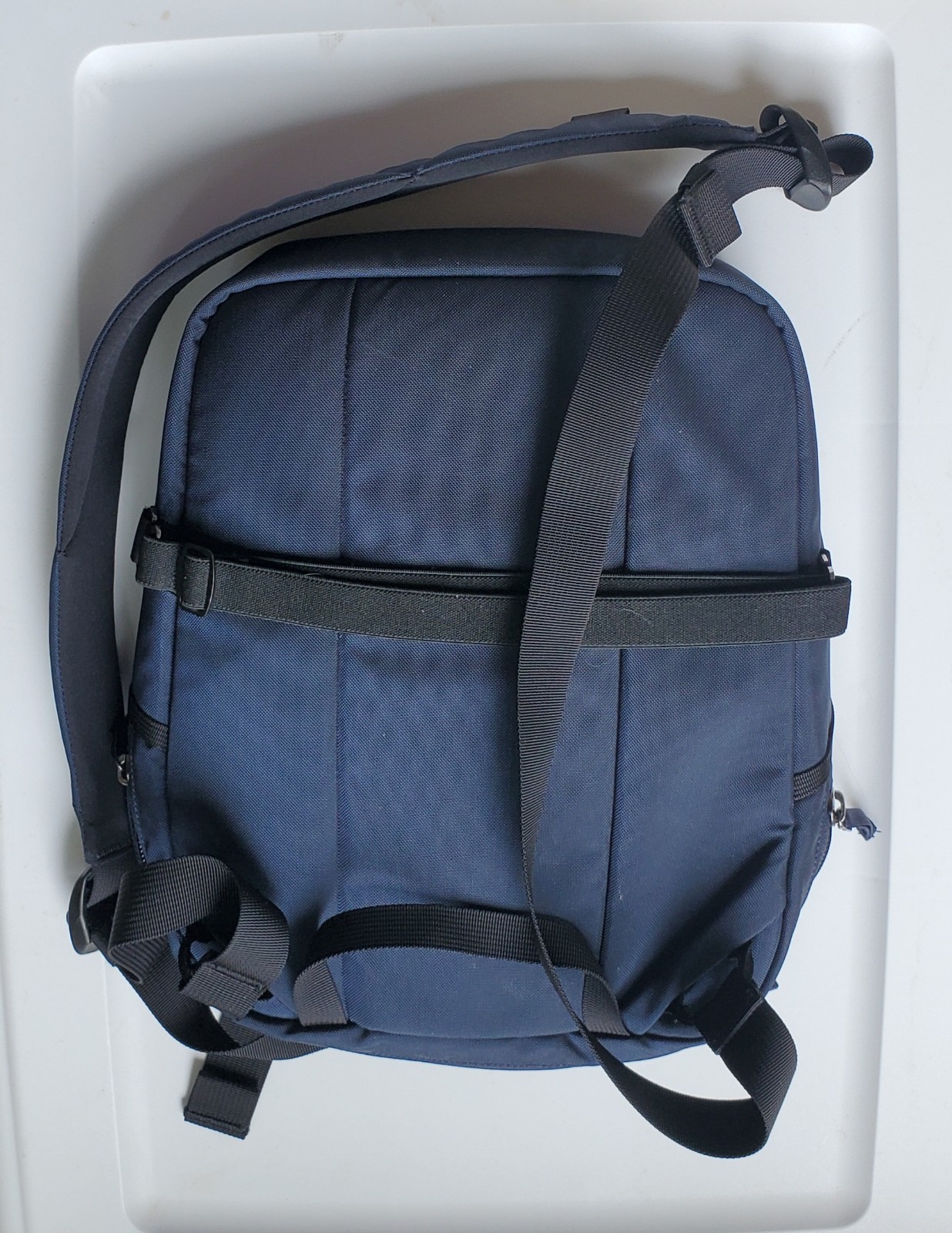 Arc’teryx Slingblade 4 crossbody Shoulder Bag Navy Blue Discontinued Color NWOT