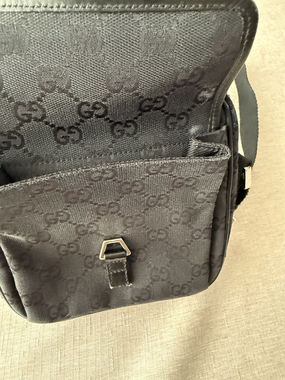 Gucci Black GG Pattern mini Crossbody Bag Zip Top Adjustable Strap