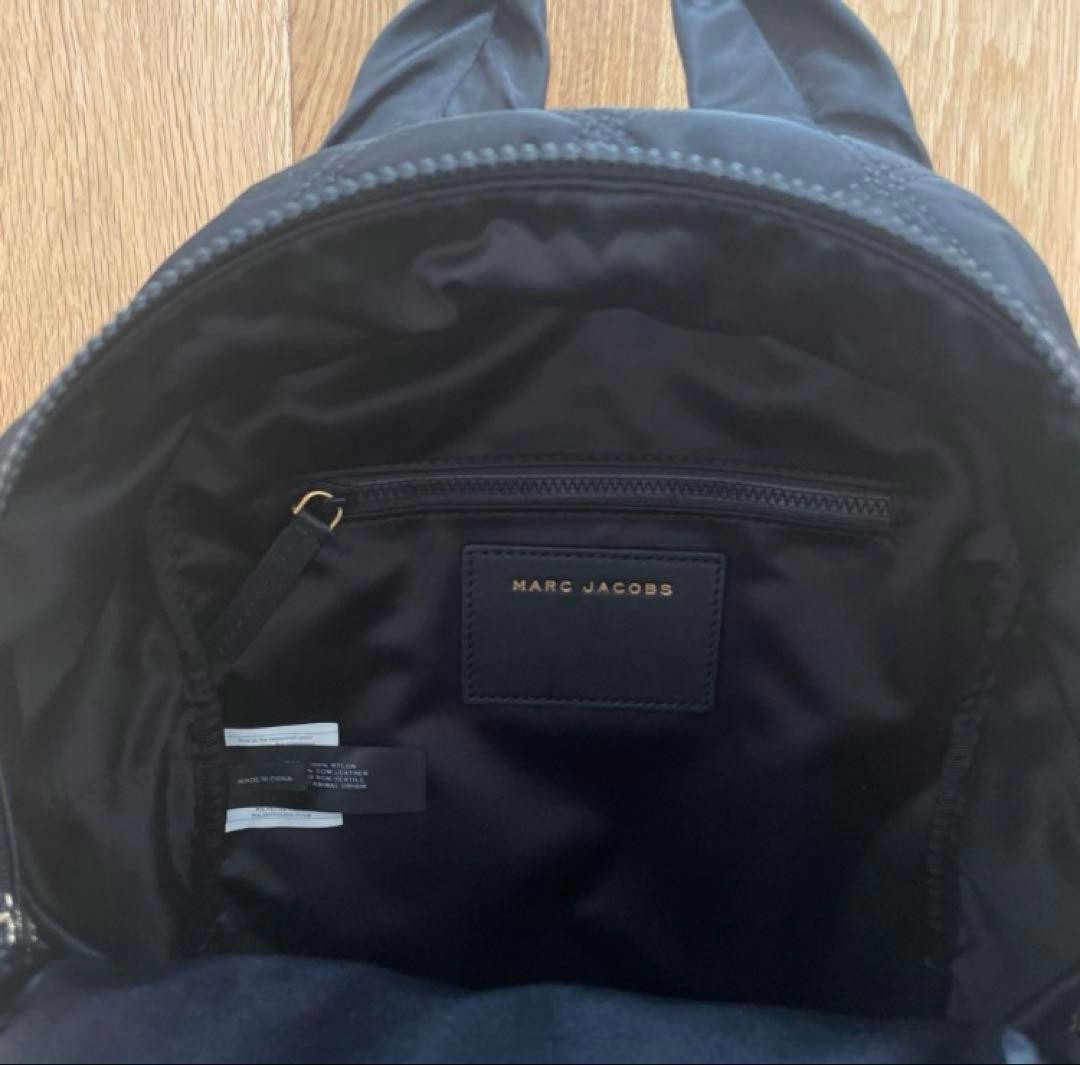 MARC JACOBS Navy Quilt