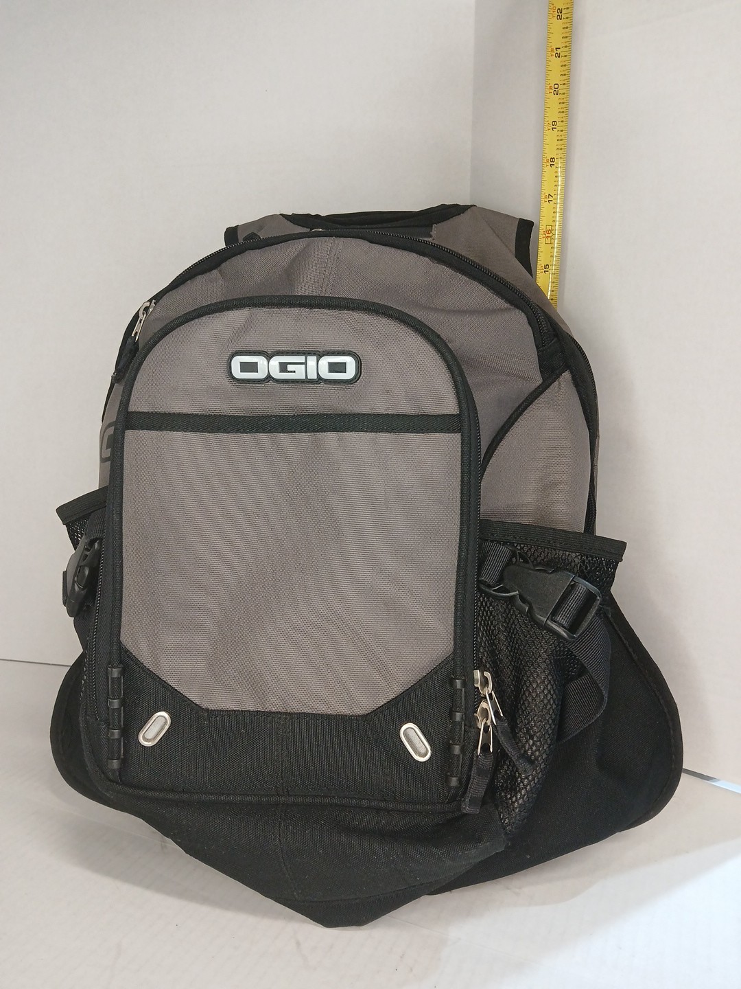 ogio backpack, Fugitive.Laptop compartment and phone compartment with cable port