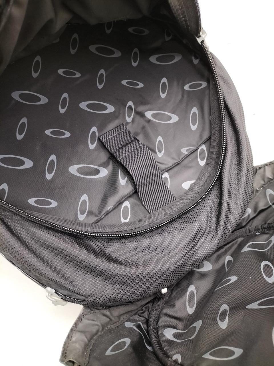 Oakley Bag Backpack Black Large Size 22.8in Multi Purpose Used