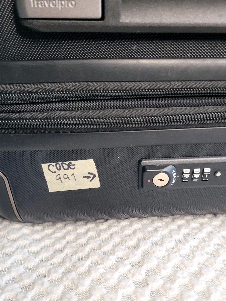 Travelpro Carry-on Expandable Spinner Suitcase