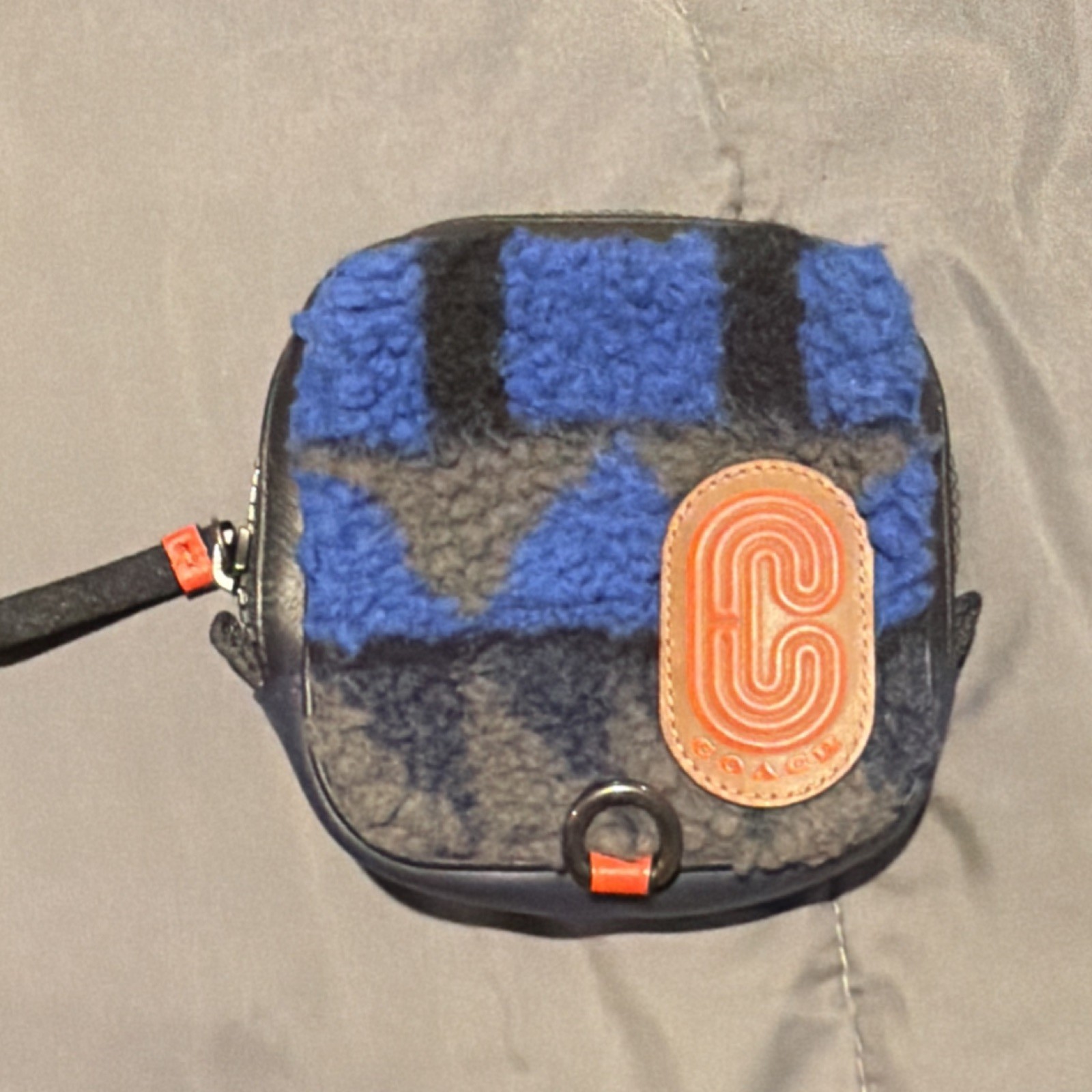 Coach Geometric Shearling Black Blue Men’s Pouch Wrist Strap Zip Closure