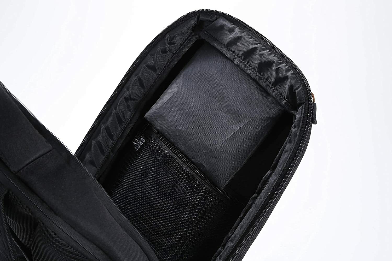 New Twitch Premium Everything Backpack / Lateral pockets / 15.5″ laptop pocket