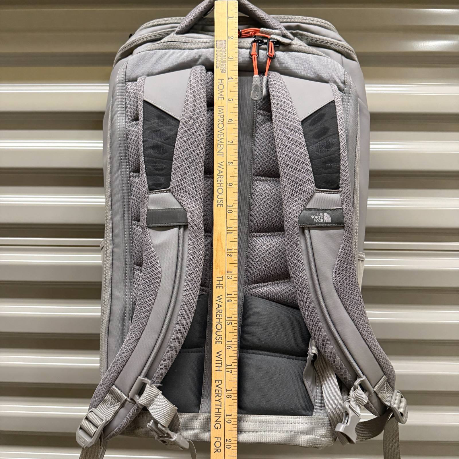 North Face Kaban Transit Backpack Gray 25L Laptop Travel Bag Padded FlexVent